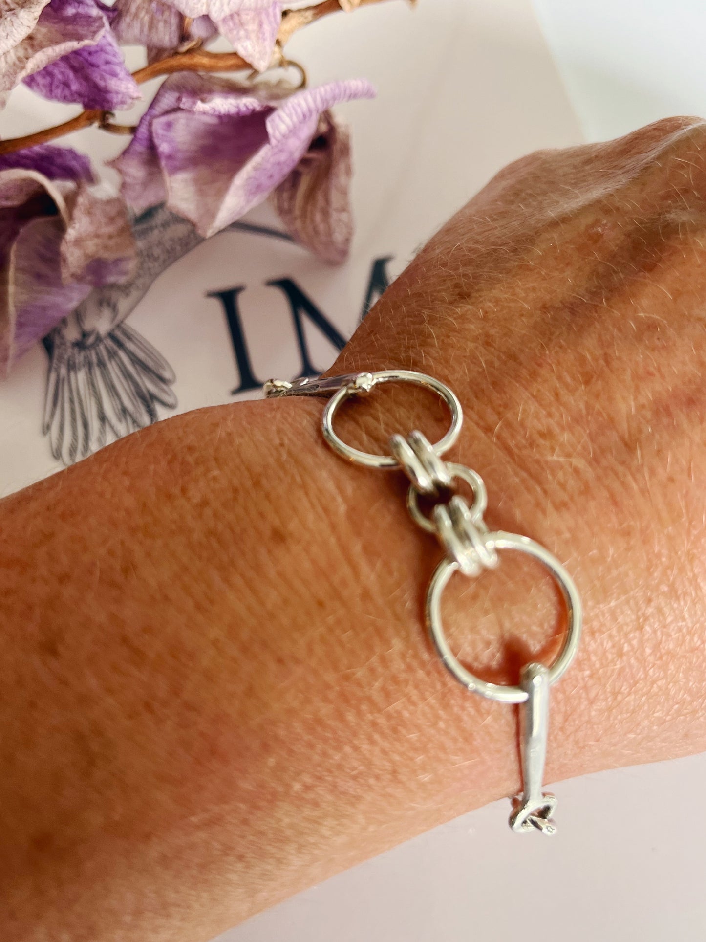 Snaffle bracelet