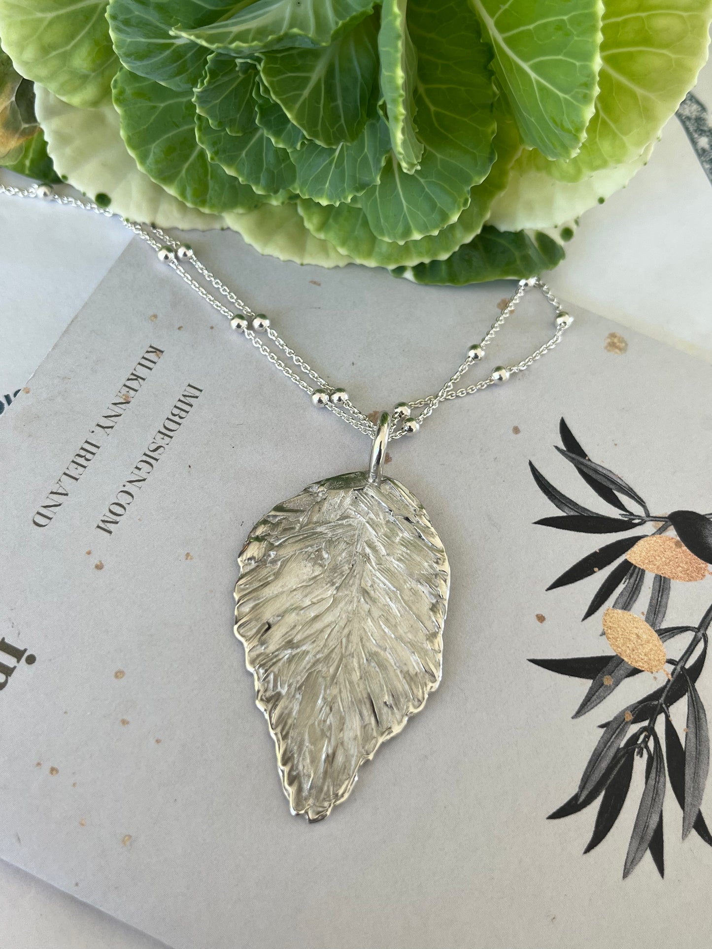Leaf necklace