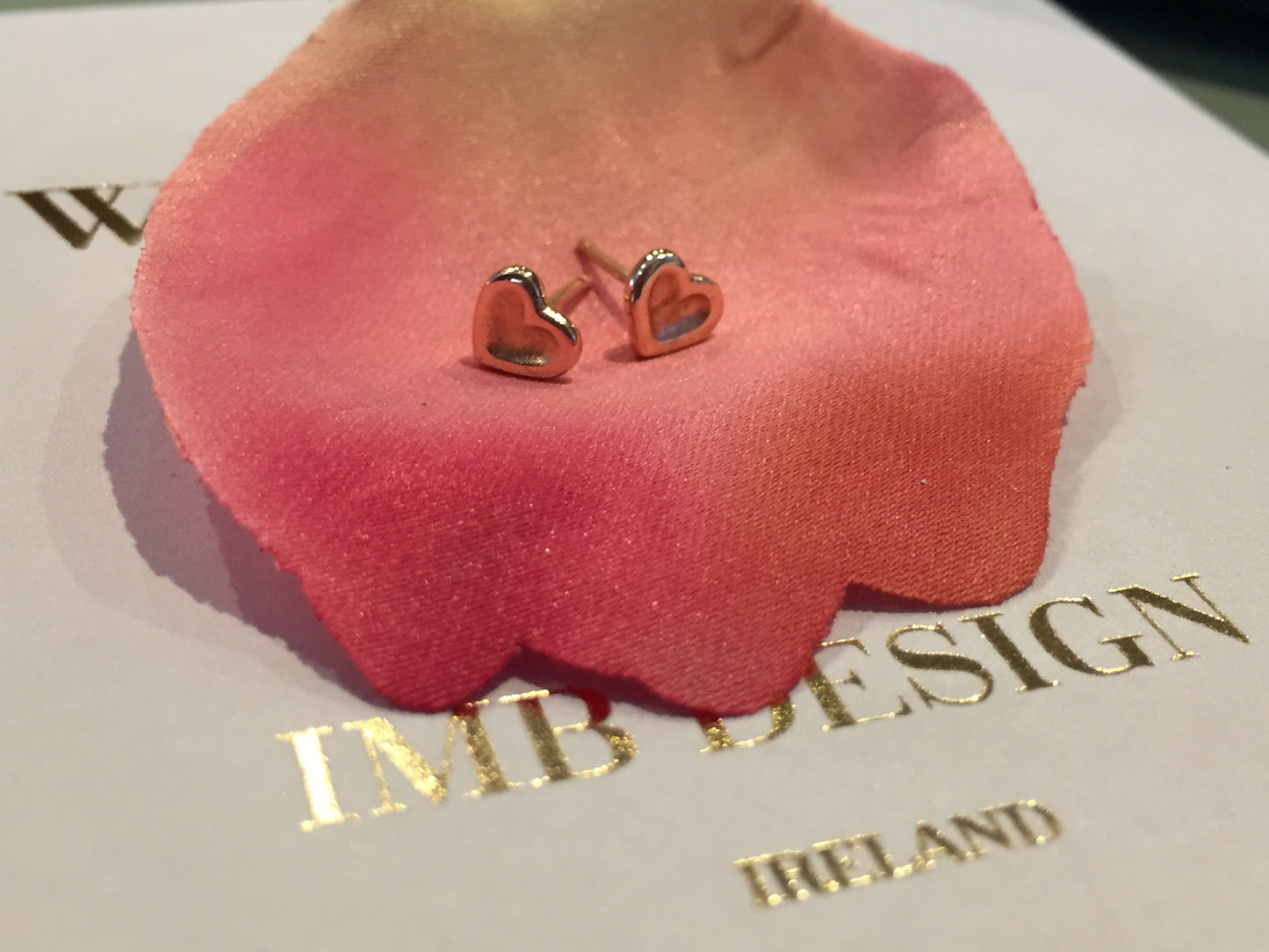 Cupid heart studs
