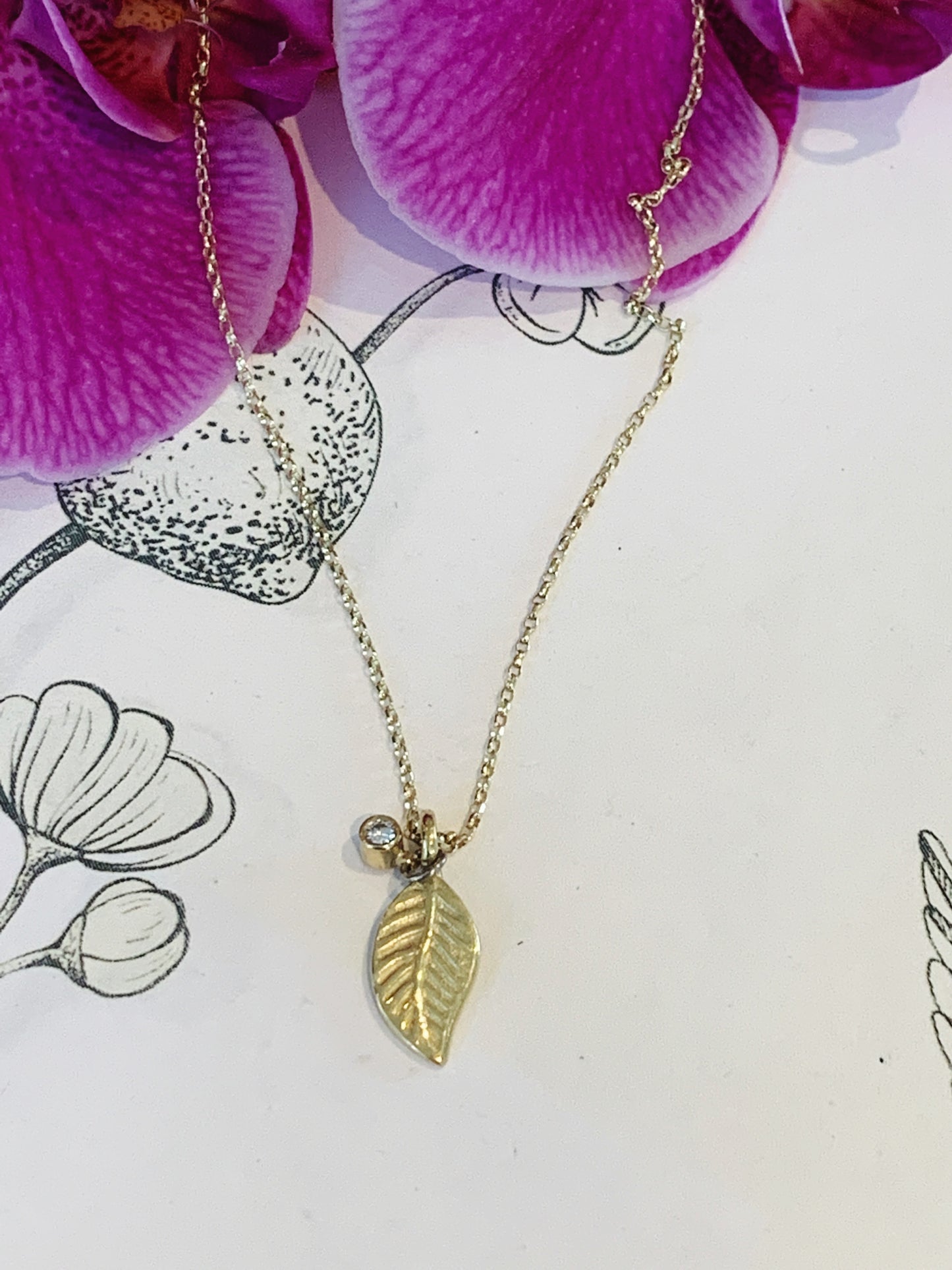 Leaf pendant