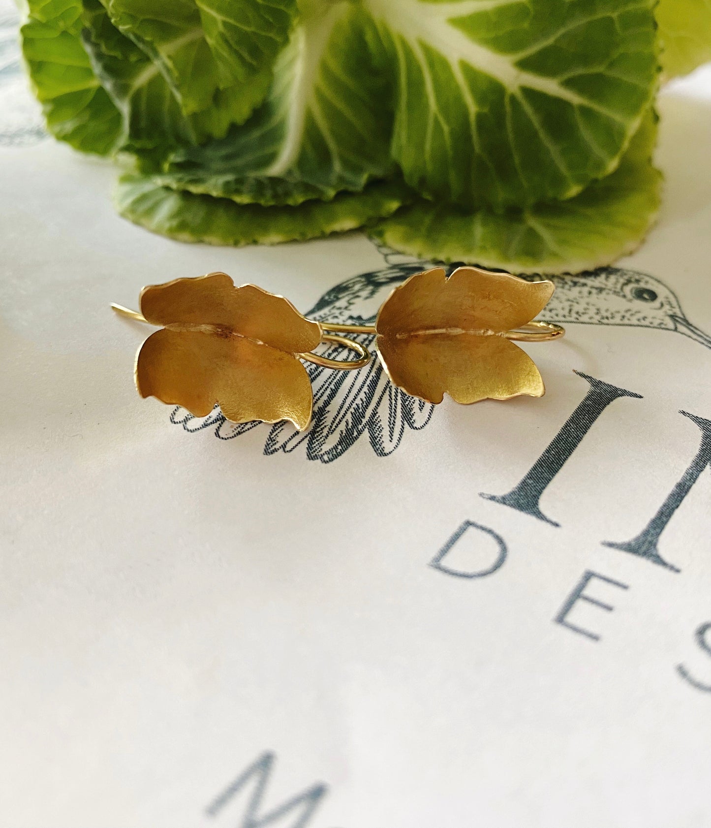 Genko leaf earrings