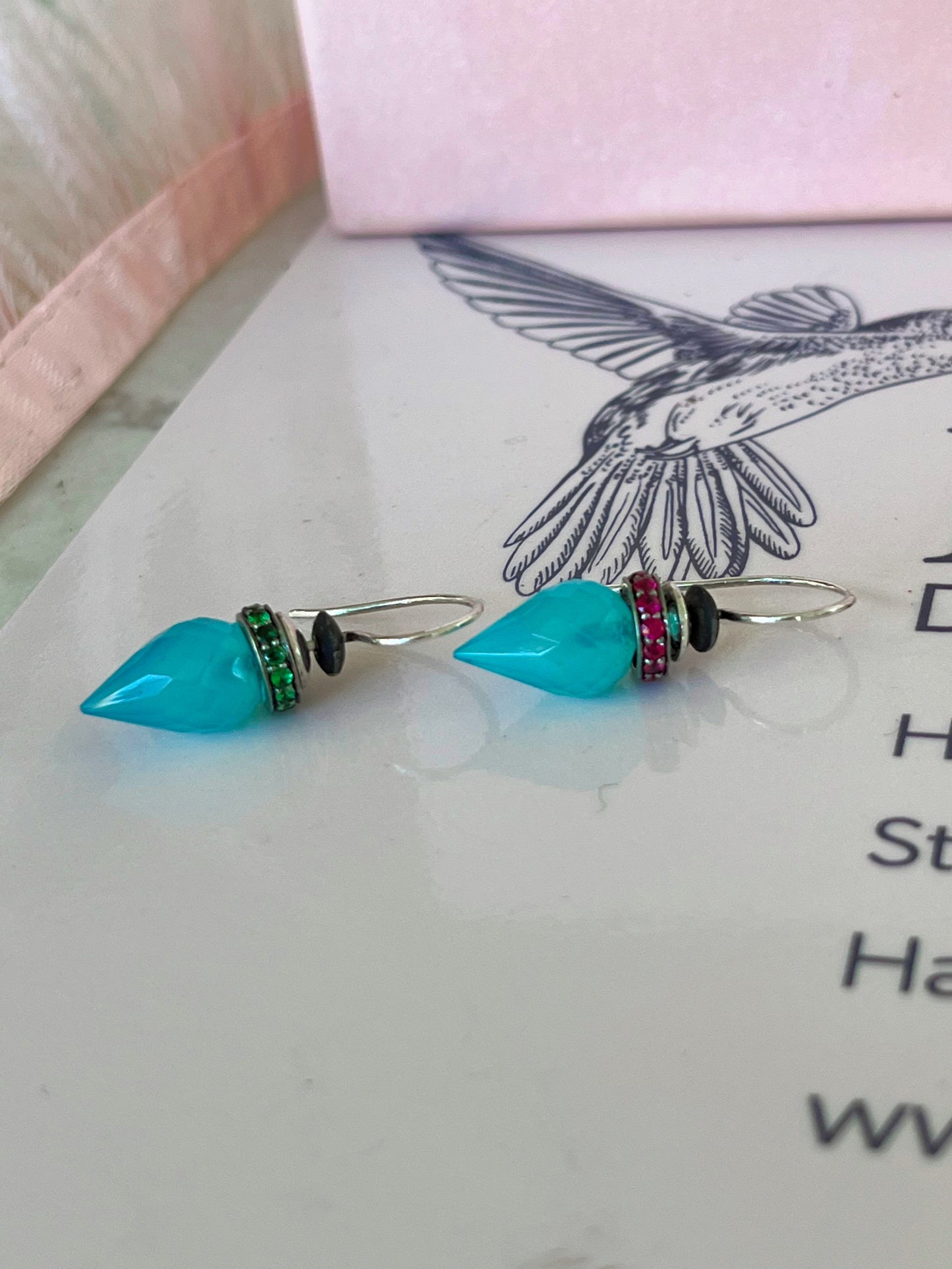 Chalcedony drops